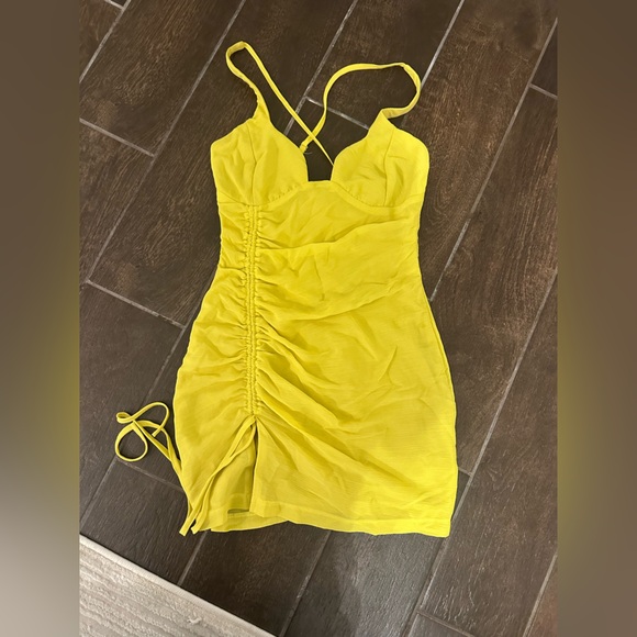 superdown Irina Ruched Mini Dress - Picture 3 of 4